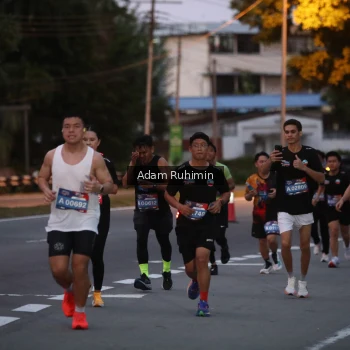 Runner Photo 3551459