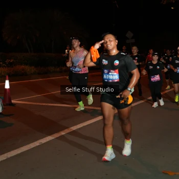 Runner Photo 3551535