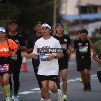 Runner Photo 3551543