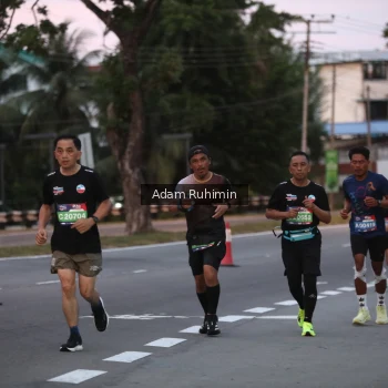 Runner Photo 3551570