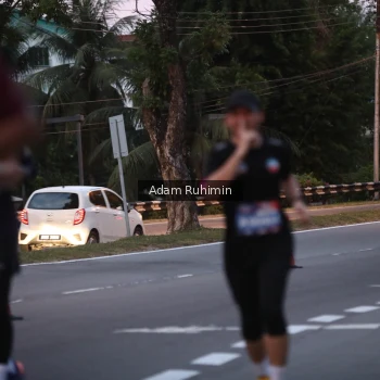 Runner Photo 3551595
