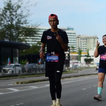 Runner Photo 3551635