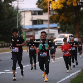 Runner Photo 3551636