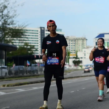 Runner Photo 3551640