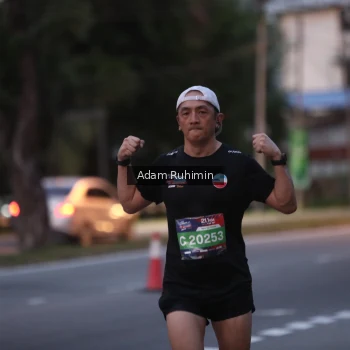 Runner Photo 3551643