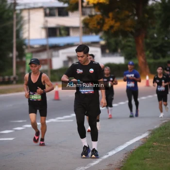 Runner Photo 3551646