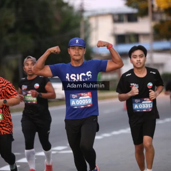 Runner Photo 3551685