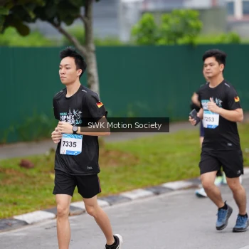 Runner Photo 3551695