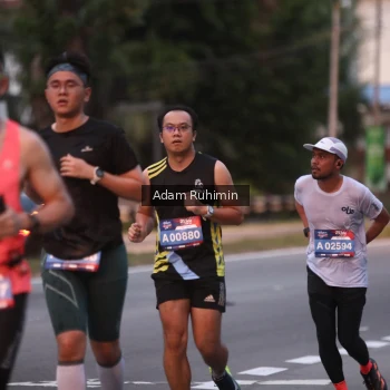 Runner Photo 3551703