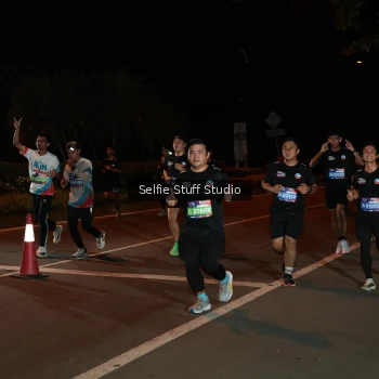 Runner Photo 3551707