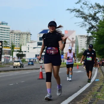 Runner Photo 3551723