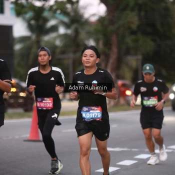 Runner Photo 3551725