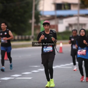 Runner Photo 3551737