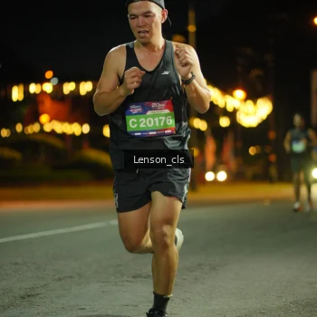 Runner Photo 3551781