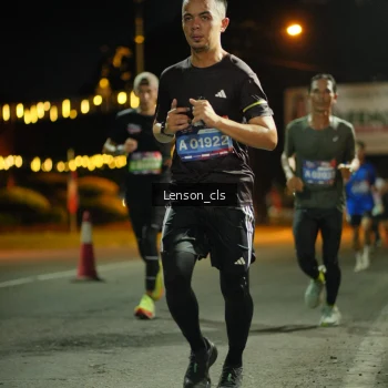 Runner Photo 3551783