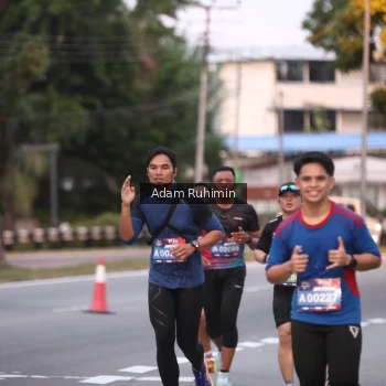 Runner Photo 3551894