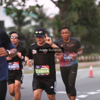 Runner Photo 3551907