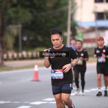 Runner Photo 3552303