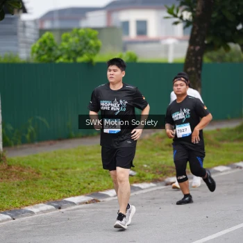 Runner Photo 3552311