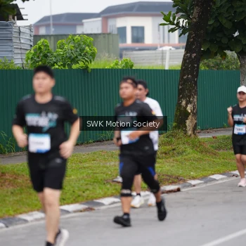 Runner Photo 3552344