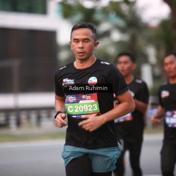 Runner Photo 3552346