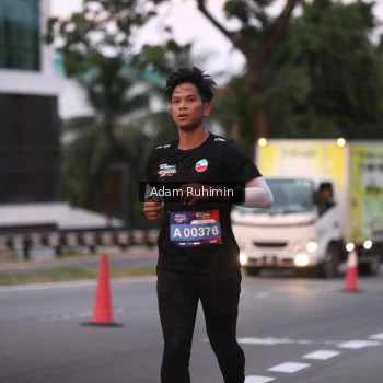 Runner Photo 3552400