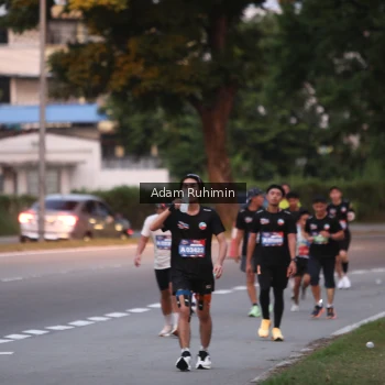 Runner Photo 3552429