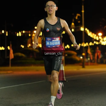 Runner Photo 3552467