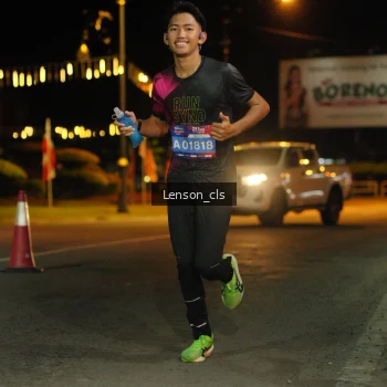 Runner Photo 3552524