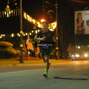 Runner Photo 3552605