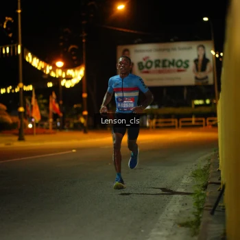 Runner Photo 3552638