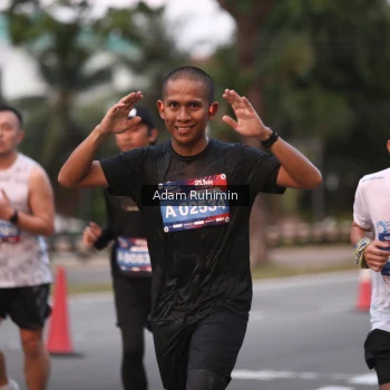 Runner Photo 3552665