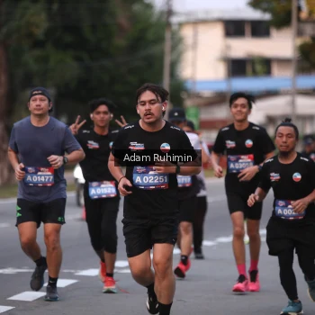 Runner Photo 3552708