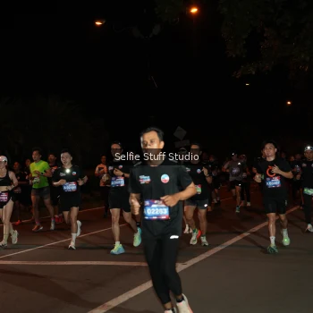 Runner Photo 3552709