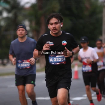 Runner Photo 3552713