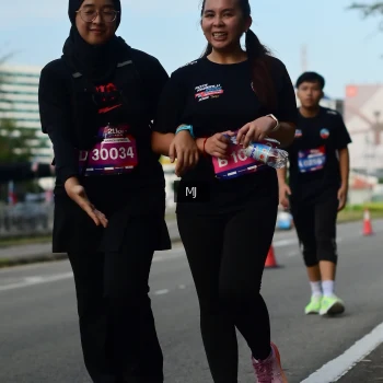 Runner Photo 3552734