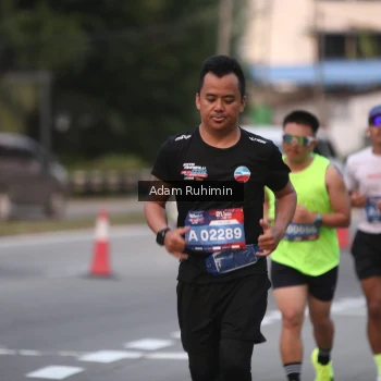 Runner Photo 3552773