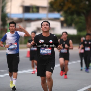 Runner Photo 3552795