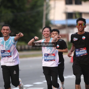 Runner Photo 3552865