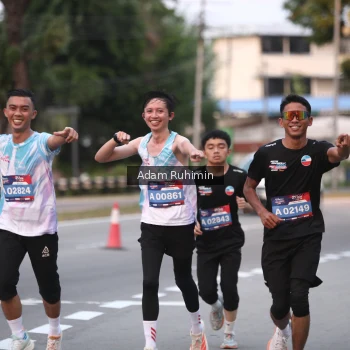 Runner Photo 3552868
