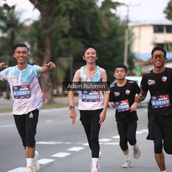 Runner Photo 3552873