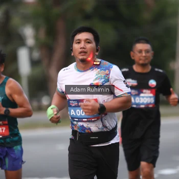 Runner Photo 3552893
