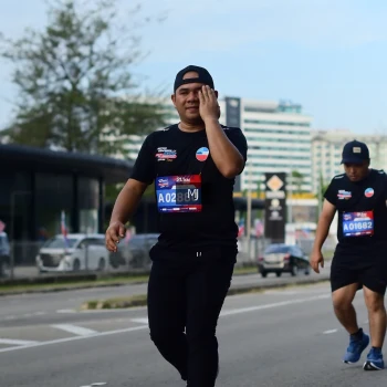 Runner Photo 3552906