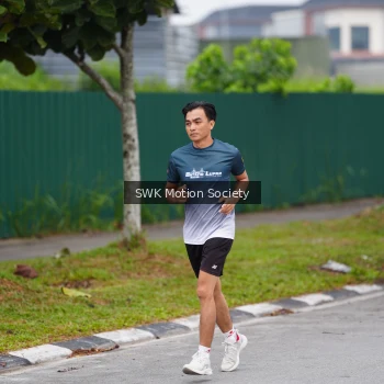 Runner Photo 3552915