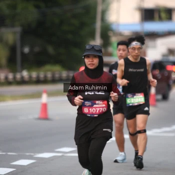 Runner Photo 3552916