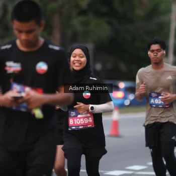 Runner Photo 3552940