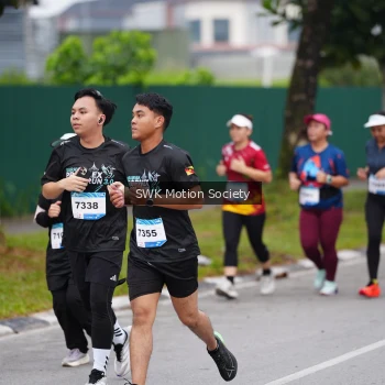 Runner Photo 3552973