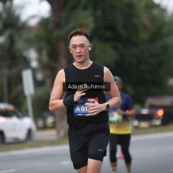 Runner Photo 3552990