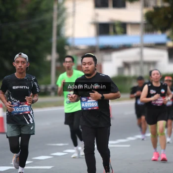Runner Photo 3553000