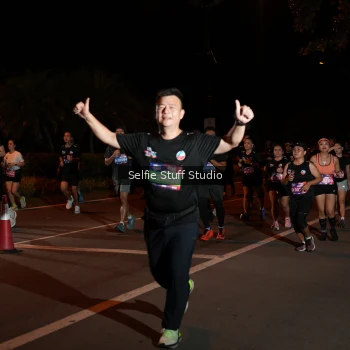 Runner Photo 3553024